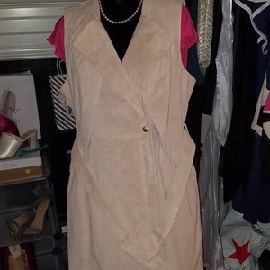 NWT! Suede Zipped Trench Vest with Belt